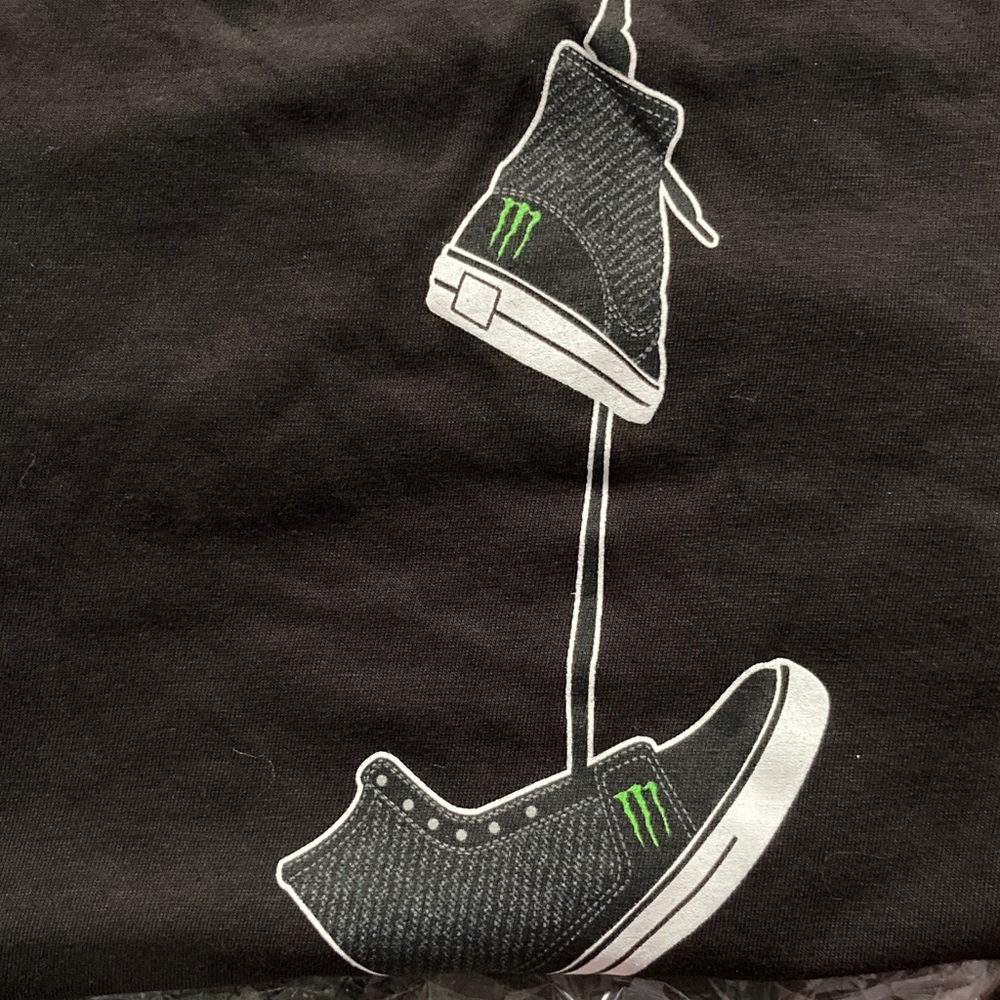 🎁Free with purchase Monster energy merch Graphic T-Shirt Green sneakerhead Logo